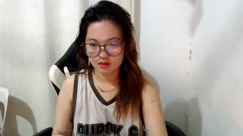 Snapshot of asian_honey69 chatting on July 2, 2026, 9:43 pm bb girl online show from July 2, 2026, 9:43 pm
