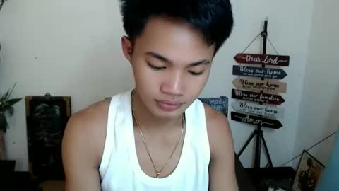 asian_lover05 online show from October 20, 2025, 3:56 pm