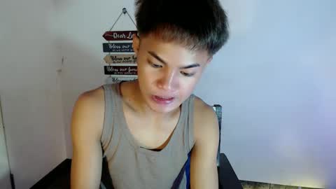 Snapshot of asian_lover05 chatting on April 4, 2026, 6:16 pm asian_lover05 online show from April 4, 2026, 6:16 pm