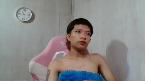 Snapshot of asian_macky chatting on May 21, 2026, 2:46 pm asian_macky online show from May 21, 2026, 2:46 pm