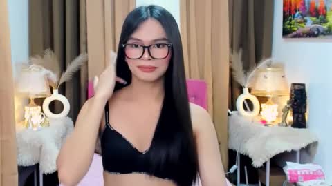 Snapshot of asian_mooreen chatting on November 24, 2025, 6:57 am mooreen online show from November 24, 2025, 6:57 am