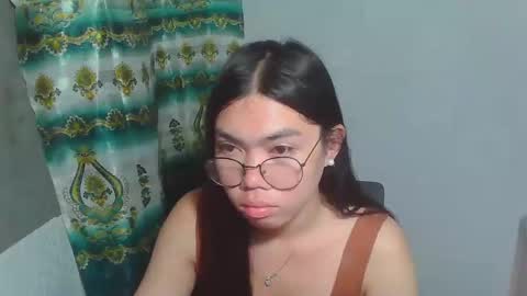 Rhean online show from February 23, 2025, 2:25 pm