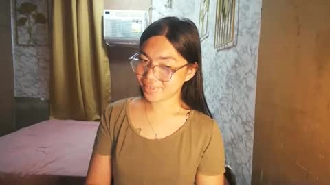 Rhean online show from September 20, 2025, 1:06 am