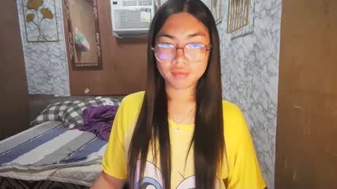 Rhean online show from November 22, 2025, 11:31 am