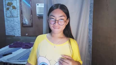 Rhean online show from December 3, 2025, 11:36 pm