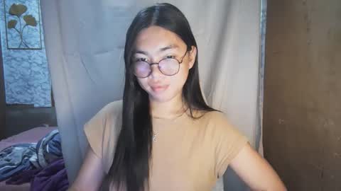 Rhean online show from December 13, 2025, 11:32 pm