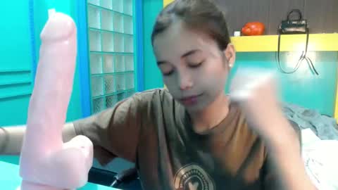 Snapshot of asian_slade chatting on June 11, 2026, 1:31 pm asian_slade online show from June 11, 2026, 1:31 pm