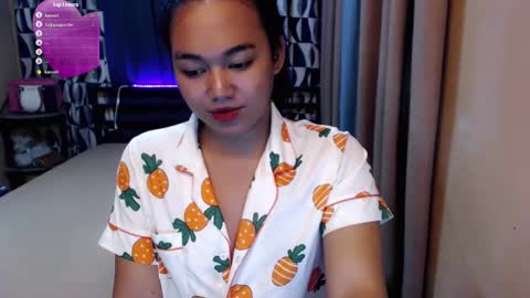 Snapshot of asian_suteishi chatting on December 1, 2024, 4:29 pm stacey online show from December 1, 2024, 4:29 pm