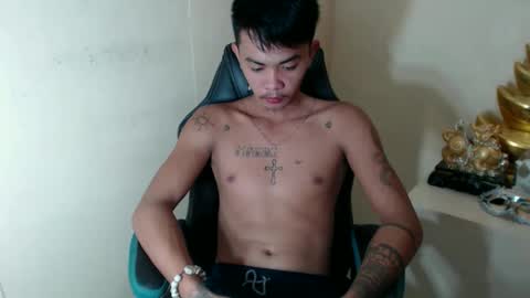 Snapshot of asian_utogxxx chatting on December 15, 2025, 11:53 pm angello abayon online show from December 15, 2025, 11:53 pm