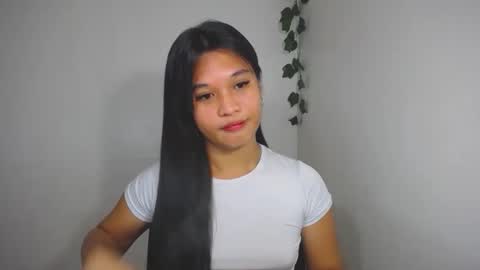 Yan online show from November 27, 2025, 7:16 pm