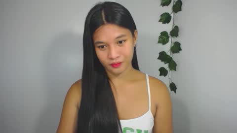 Yan online show from February 11, 2026, 7:41 pm