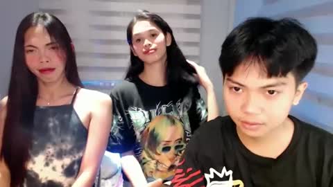 Snapshot of asiancutie0 chatting on December 12, 2024, 1:39 pm online show from December 12, 2024, 1:39 pm