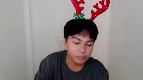 Snapshot of asiancutie0 chatting on December 23, 2024, 11:06 pm online show from December 23, 2024, 11:06 pm