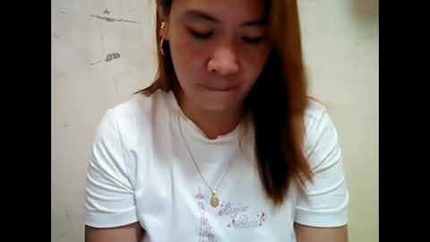 Snapshot of asiancutie143 chatting on April 29, 2026, 11:11 pm asiancutie143 online show from April 29, 2026, 11:11 pm
