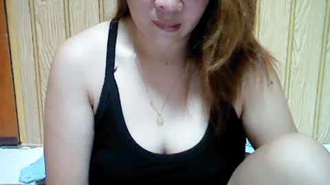 Snapshot of asiancutie143 chatting on June 27, 2026, 11:10 pm asiancutie143 online show from June 27, 2026, 11:10 pm