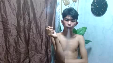 Nico online show from February 12, 2025, 1:37 pm