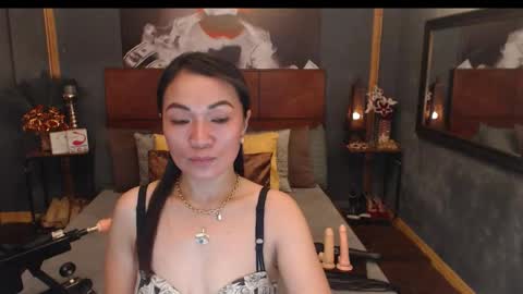 asianhotjasmin online show from April 24, 2026, 10:12 pm