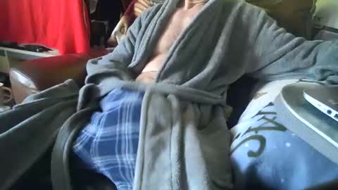 Snapshot of asianlooker chatting on January 2, 2025, 3:40 pm John online show from January 2, 2025, 3:40 pm