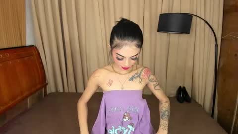 Snapshot of asianprettypetite chatting on March 1, 2025, 12:34 pm CHESKA online show from March 1, 2025, 12:34 pm