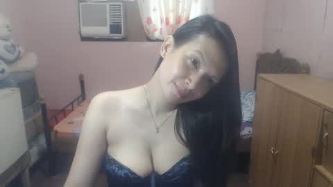 Snapshot of asiantinypeach chatting on March 24, 2026, 2:16 am Diana online show from March 24, 2026, 2:16 am