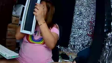 Snapshot of asiantsugar4u chatting on November 3, 2025, 12:06 pm Trish online show from November 3, 2025, 12:06 pm