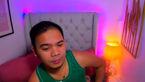 Zero online show from February 1, 2025, 5:26 pm