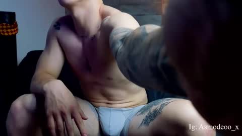 Snapshot of asmodeo_cox chatting on January 16, 2026, 2:37 am Asmodeo - online show from January 16, 2026, 2:37 am