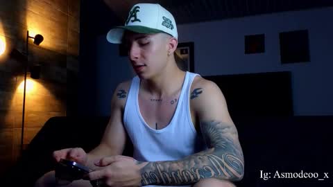 Snapshot of asmodeo_cox chatting on February 5, 2026, 11:53 pm Asmodeo - online show from February 5, 2026, 11:53 pm