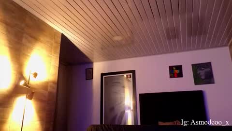 Snapshot of asmodeo_cox chatting on February 11, 2026, 3:22 am Asmodeo - online show from February 11, 2026, 3:22 am