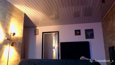 Snapshot of asmodeo_cox chatting on March 18, 2026, 3:20 am Asmodeo - online show from March 18, 2026, 3:20 am