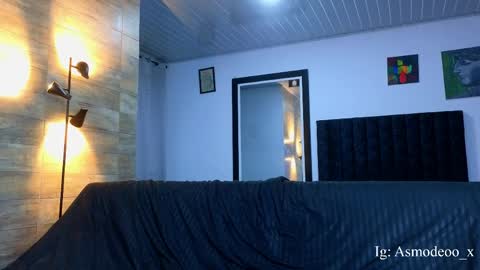 Snapshot of asmodeo_cox chatting on April 1, 2026, 5:30 am Asmodeo - online show from April 1, 2026, 5:30 am