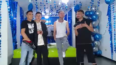 THOMAS AND DAMIAND online show from January 12, 2025, 12:28 am