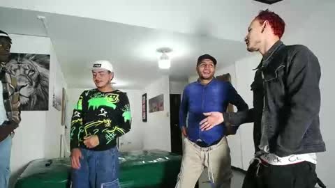 THOMAS AND DAMIAND online show from September 20, 2025, 6:20 pm