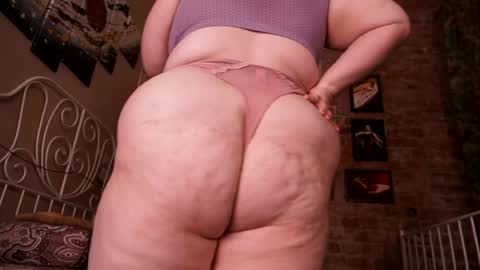 Eva online show from April 10, 2026, 2:39 am