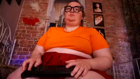 Snapshot of assgives chatting on June 13, 2026, 3:21 pm Eva online show from June 13, 2026, 3:21 pm