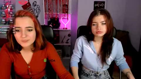 Snapshot of assole_meow chatting on January 8, 2026, 8:11 pm Assole online show from January 8, 2026, 8:11 pm