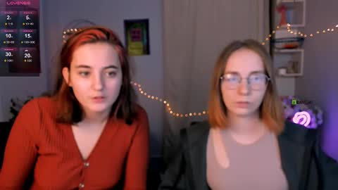 Snapshot of assole_meow chatting on January 13, 2026, 8:47 pm Assole online show from January 13, 2026, 8:47 pm