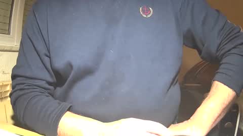 astelover online show from December 22, 2024, 11:20 pm