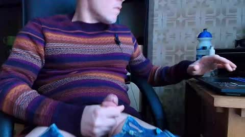 Snapshot of asterion51 chatting on March 12, 2026, 5:19 pm asterion51 online show from March 12, 2026, 5:19 pm