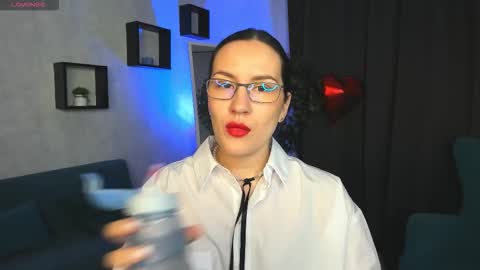 Asti online show from February 25, 2026, 1:48 am