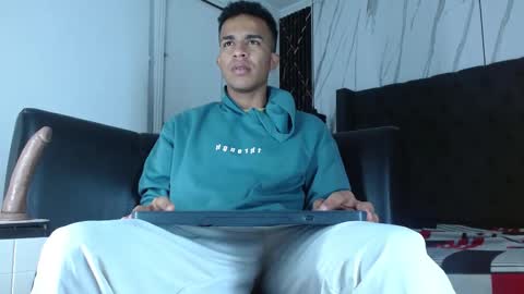 Snapshot of aston_vera chatting on January 6, 2026, 3:21 am Aston online show from January 6, 2026, 3:21 am