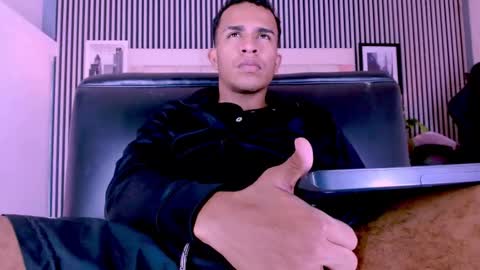 Snapshot of aston_vera chatting on February 24, 2026, 1:58 am Aston online show from February 24, 2026, 1:58 am