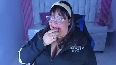 astrid1_s online show from March 7, 2026, 3:47 am