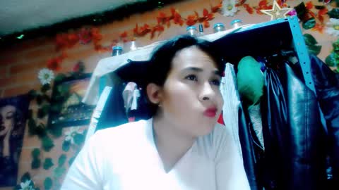 astrid_hauser66 online show from November 8, 2025, 4:34 am