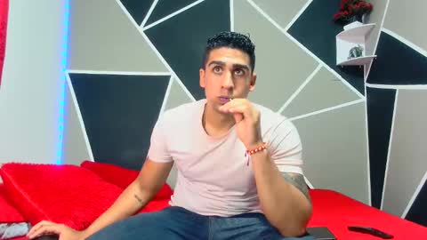 Astrom model independent online show from February 8, 2025, 2:58 am