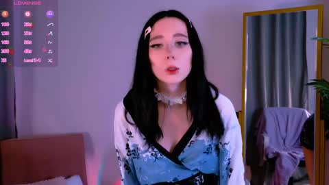 Asuka online show from June 3, 2026, 9:31 pm