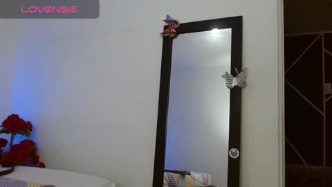 Snapshot of asuna_kirito_ chatting on September 15, 2025, 9:15 pm mariia online show from September 15, 2025, 9:15 pm
