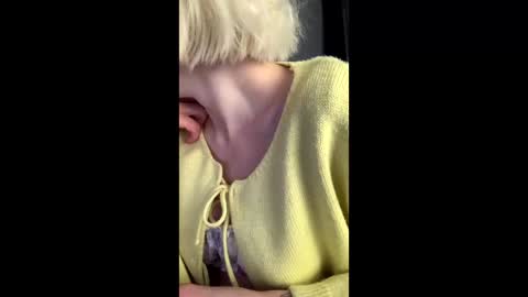 Snapshot of asya_new chatting on October 22, 2025, 7:46 pm asya_new online show from October 22, 2025, 7:46 pm