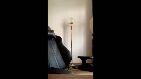 Snapshot of asya_new chatting on October 23, 2025, 9:30 am asya_new online show from October 23, 2025, 9:30 am