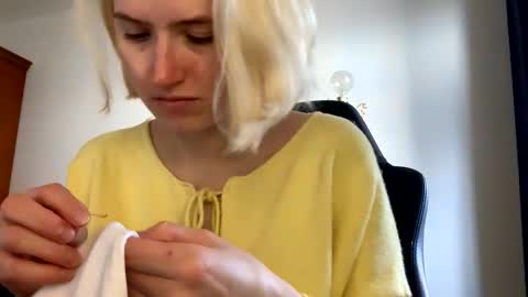 Snapshot of asya_new chatting on October 30, 2025, 11:11 am asya_new online show from October 30, 2025, 11:11 am